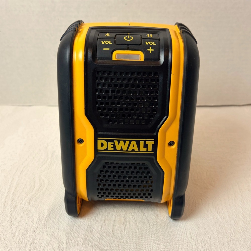 Dewalt DCR006 Bluetooth Speaker Jobsite 12V 20V Max Lithium Ion Yellow Black